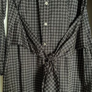 Untuckit shirt dress. Black with tiny white polka dots